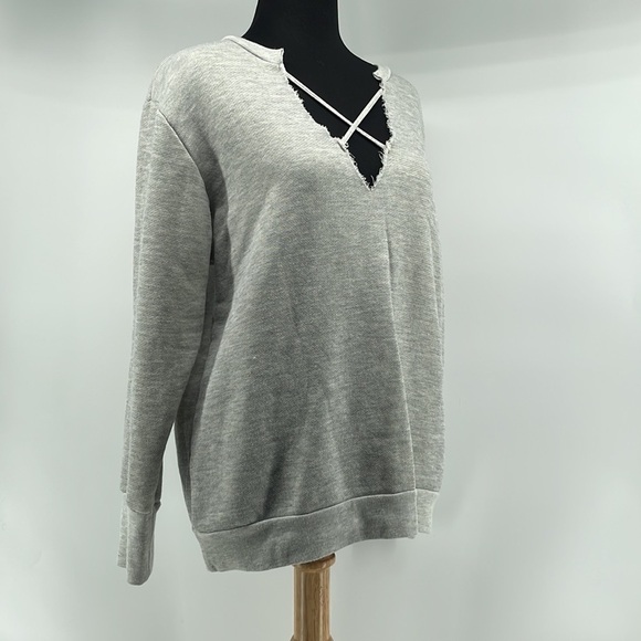 LNA heathered gray pullover crossed over revolve lounge sweatshirt top size M - Picture 8 of 8